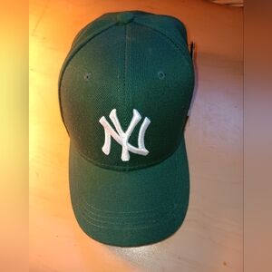 Green New York Yankees Baseball Cap
